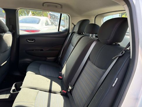 Used 2025 Nissan Leaf SV Plus FWD image 12