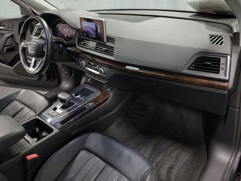 Used 2019 Audi Q5 2.0T Premium Plus w/ Premium Plus Package image 25