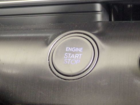 Used 2024 Hyundai Kona SE FWD image 35