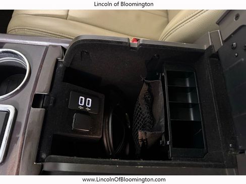 Used 2016 Lincoln Navigator L Reserve image 68