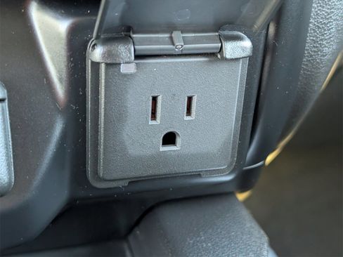 Used 2019 Chevrolet Silverado 1500 LTZ w/ LTZ Premium Package image 21