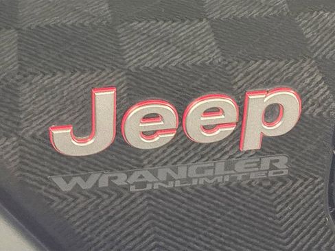 Used 2021 Jeep Wrangler Unlimited Rubicon image 24