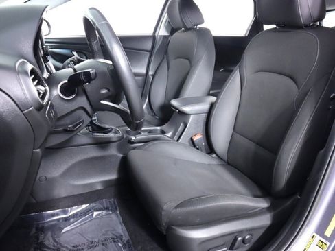 Used 2018 Hyundai Elantra GT w/ Style Package 02 image 32