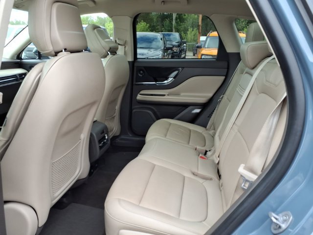 Used 2023 Lincoln Corsair Reserve w/ Equipment Group 202A AWD/4WD image 9