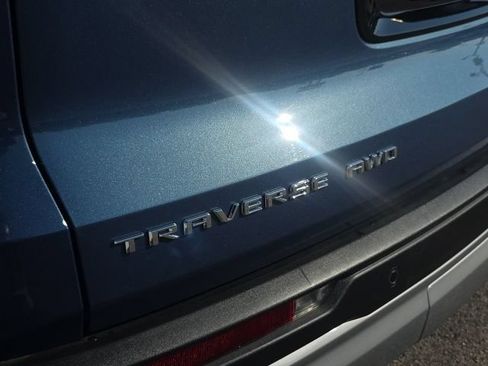 Used 2026 Chevrolet Traverse LT AWD/4WD image 14