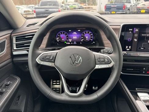 New 2026 Volkswagen Atlas SEL Premium R-Line image 19