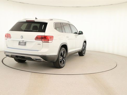 Used 2018 Volkswagen Atlas SEL Premium image 6
