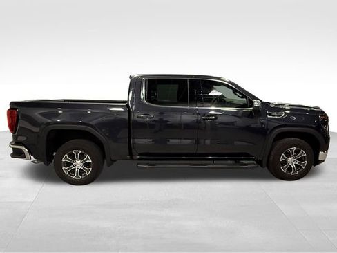 Certified 2024 GMC Sierra 1500 SLE w/ Preferred Package image 8