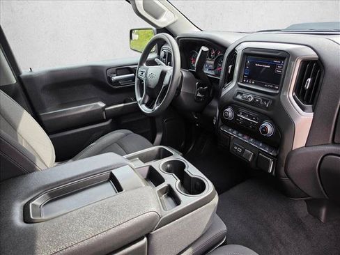 Used 2025 Chevrolet Silverado 1500 Custom Trail Boss w/ Turbomax Blackout Package AWD/4WD image 10