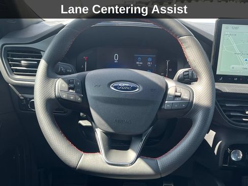 Used 2024 Ford Escape ST-Line w/ Tech Pack #1 AWD/4WD image 19