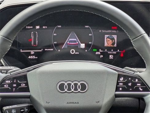 Used 2025 Audi Q5 Premium w/ Convenience Package image 19