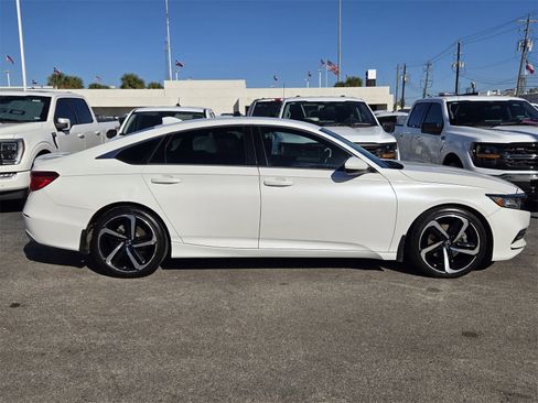 Used 2020 Honda Accord Sport image 7