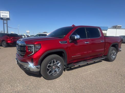 Used 2025 GMC Sierra 1500 SLT w/ SLT Premium Package AWD/4WD image 2