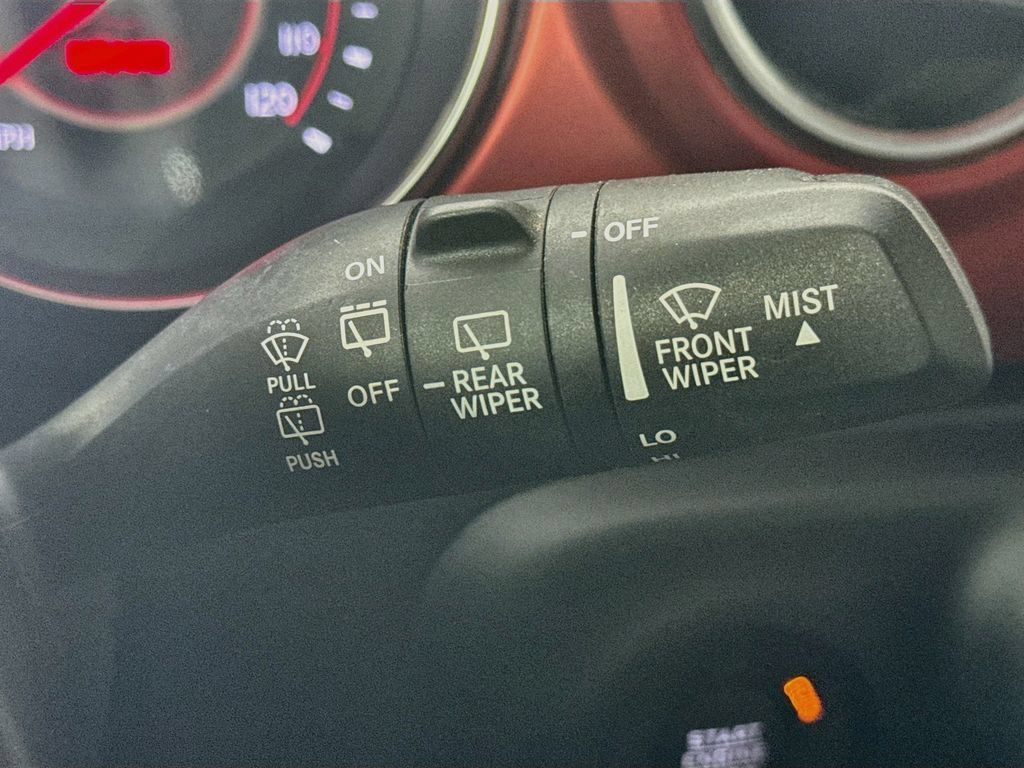 Used 2021 Jeep Wrangler Unlimited Rubicon AWD/4WD image 14