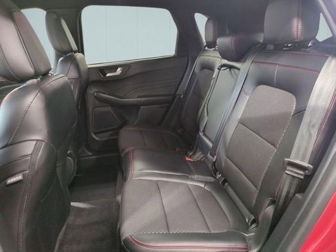 Used 2023 Ford Escape ST-Line w/ Tech Pack #1 AWD/4WD image 27