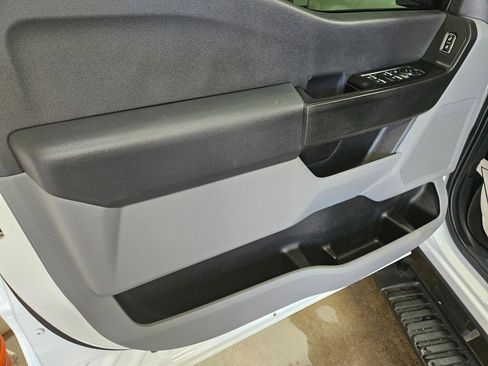 Used 2023 Ford F350 XL w/ Snow Plow Prep Package image 15