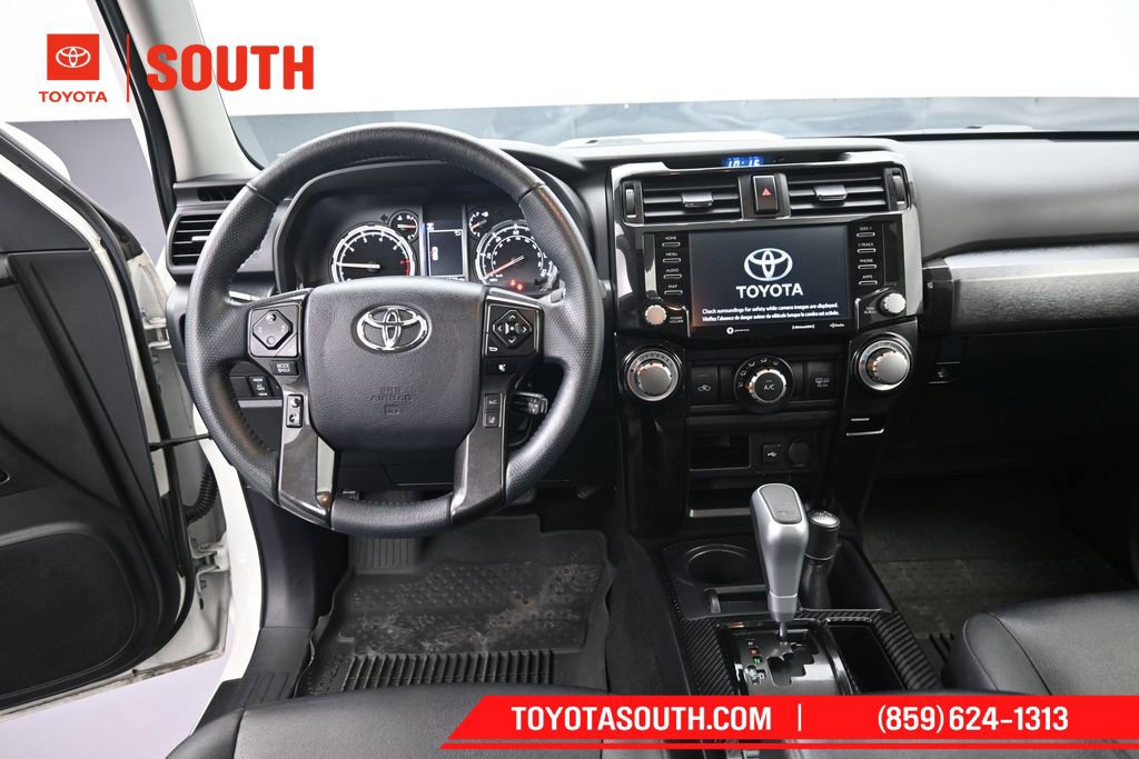 Used 2022 Toyota 4Runner TRD Off-Road Premium w/ Moonroof Package AWD/4WD image 11