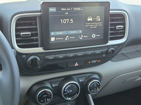 New 2026 Hyundai Venue SEL FWD image 27
