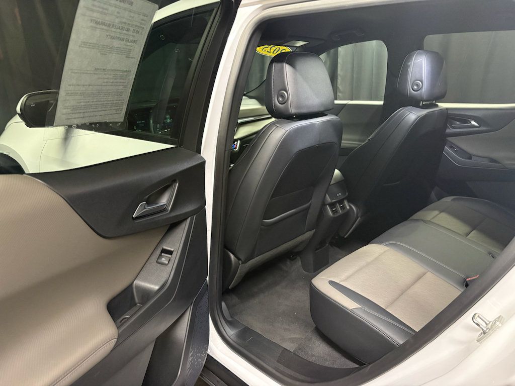 Used 2025 Chevrolet Equinox LT w/ Convenience Package II FWD image 23