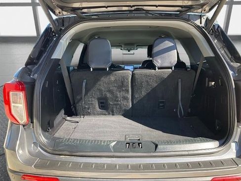 Used 2021 Ford Explorer XLT w/ Equipment Group 202A image 42