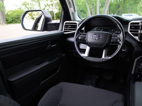 Used 2024 Toyota Tundra SR5 AWD/4WD image 10