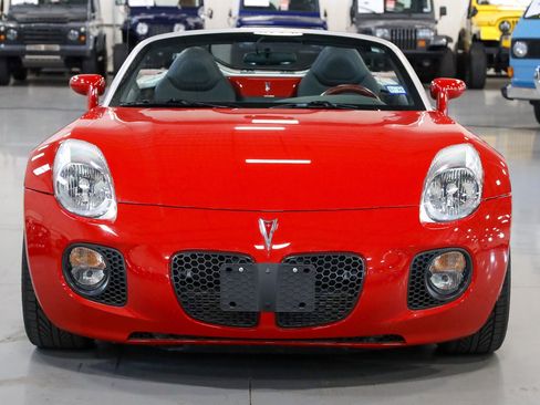 Used 2007 Pontiac Solstice GXP w/ Premium Package image 3