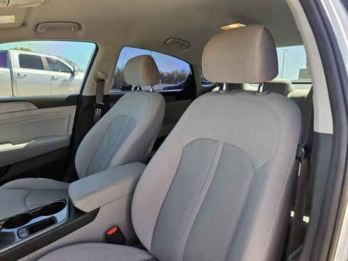 Used 2018 Hyundai Sonata SEL image 10