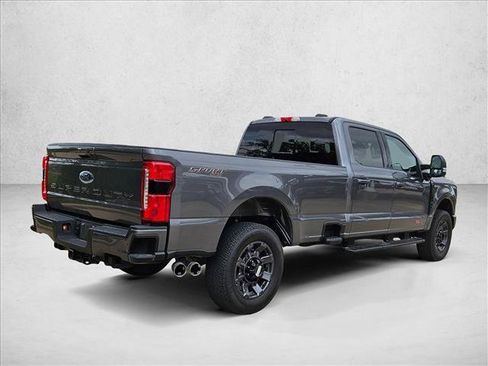 Used 2024 Ford F350 Lariat w/ Lariat Ultimate Package AWD/4WD image 5