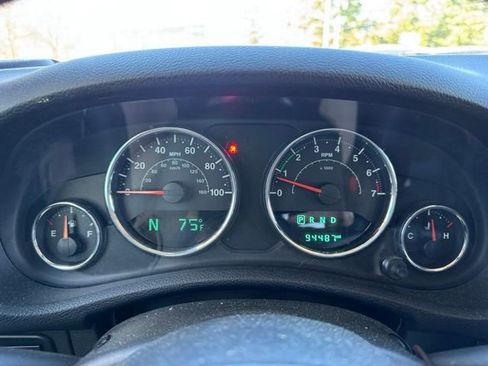 Used 2017 Jeep Wrangler Unlimited Rubicon w/ Cold Weather Group image 20