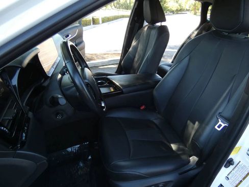 Used 2023 Toyota Mirai w/ Advanced Technology Package image 44