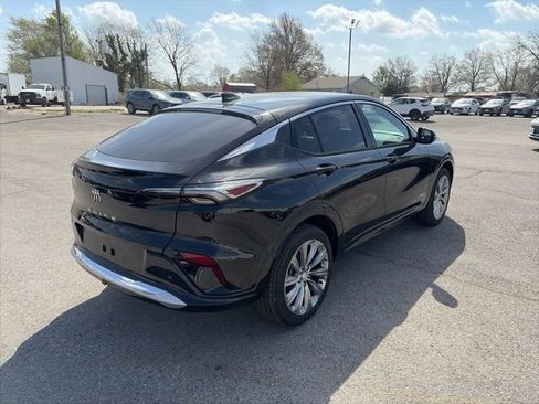 New 2026 Buick Envista Avenir FWD image 6