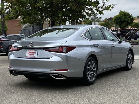 Used 2025 Lexus ES 350 FWD image 36