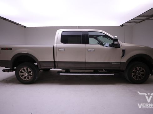 Used 2017 Ford F250 King Ranch w/ Chrome Package image 5