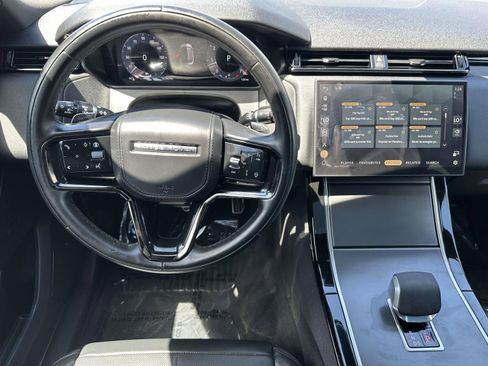 Used 2025 Land Rover Range Rover Velar Dynamic SE AWD/4WD image 8