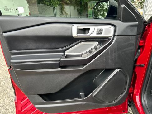 Used 2020 Ford Explorer ST w/ ST Street Pack AWD/4WD image 15