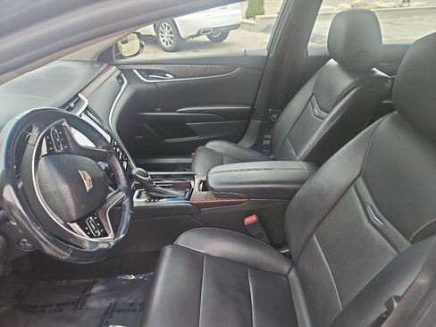 Used 2018 Cadillac XTS Luxury image 9