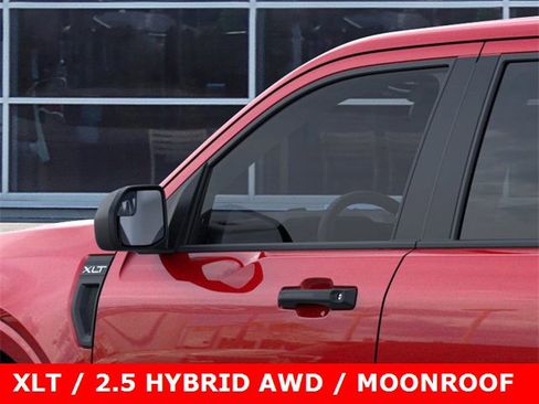 New 2025 Ford Maverick XLT w/ Equipment Group 301A image 21