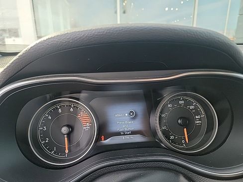 Used 2022 Jeep Cherokee Latitude Lux image 12