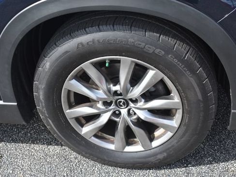 Used 2018 MAZDA CX-9 Touring w/ Touring Premium Package FWD image 11