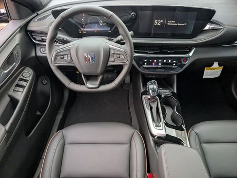 New 2026 Buick Envista Avenir image 9