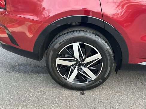 Used 2022 Kia Sorento S w/ Panoramic Sunroof Package image 22