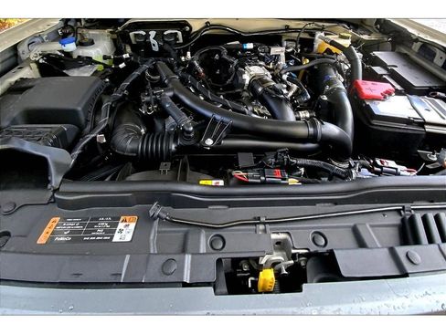 New 2025 Ford Bronco Badlands image 27