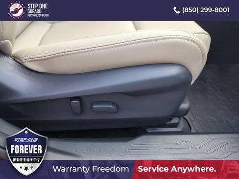 Used 2025 Subaru Legacy Limited AWD/4WD image 38