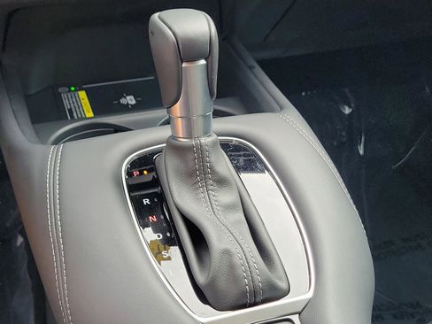 Used 2025 Honda HR-V EX-L image 36