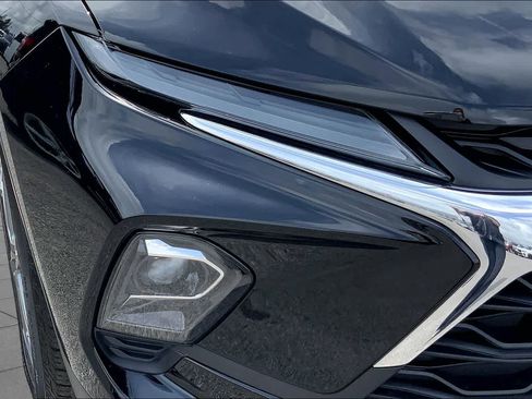 Used 2024 Chevrolet Blazer LT FWD image 26