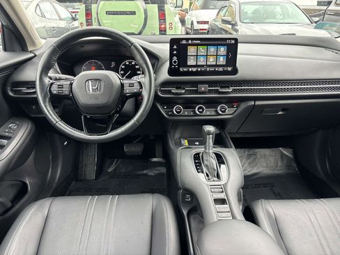 Used 2023 Honda HR-V EX-L image 12