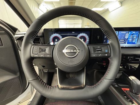 New 2026 Nissan Kicks SR image 31