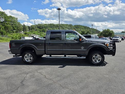 Used 2015 Ford F350 XLT w/ XLT Interior Package AWD/4WD image 8