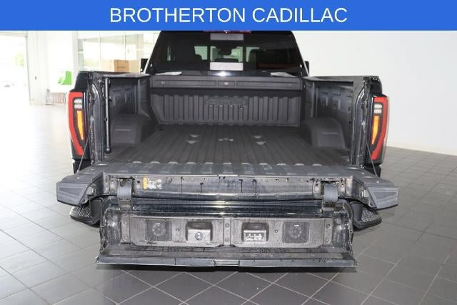 Used 2024 GMC Sierra 2500 AT4 w/ AT4 Premium Plus Package AWD/4WD image 8