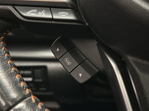 Used 2020 Subaru Crosstrek 2.0i Premium w/ Moonroof Package 2 image 23